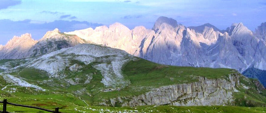 Parco naturale Sciliar-Catinaccio vicino al lago di Carezza